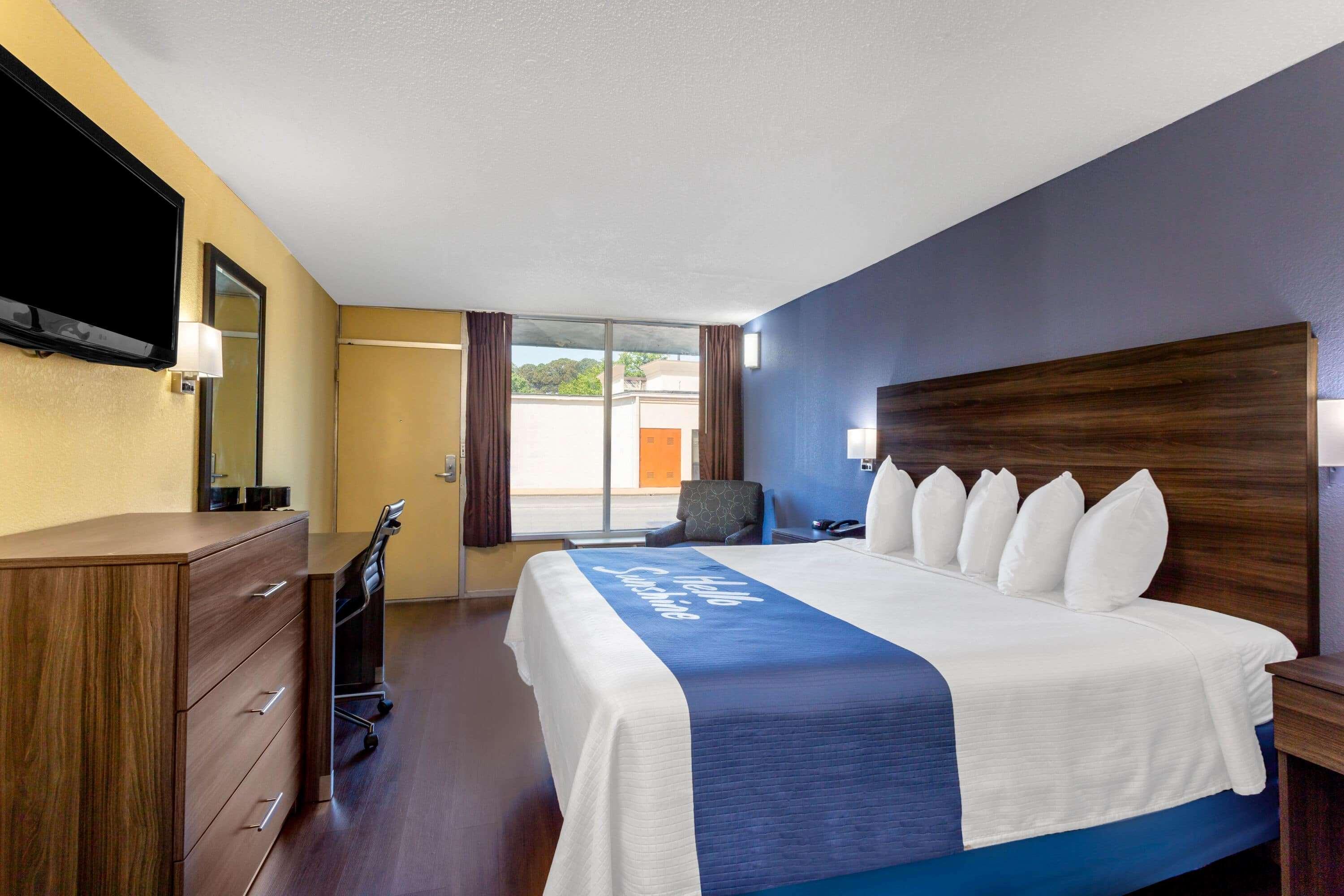 Days Inn By Wyndham Hampton Near Coliseum Convention Center Экстерьер фото